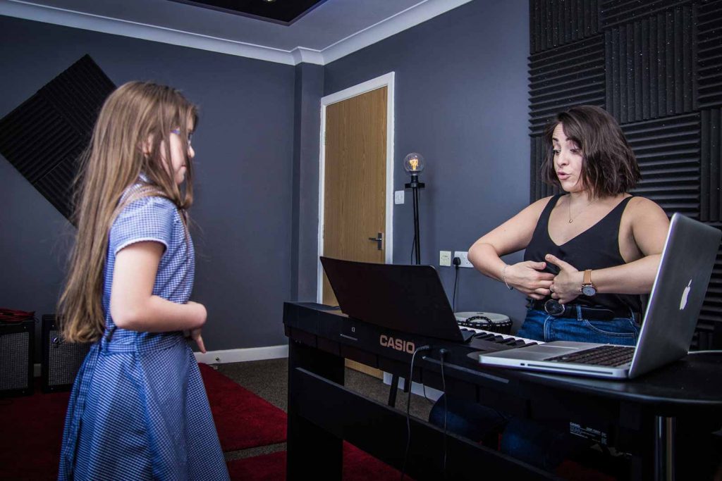 Book Singing Lessons in Doncaster Your First Lesson is Free!